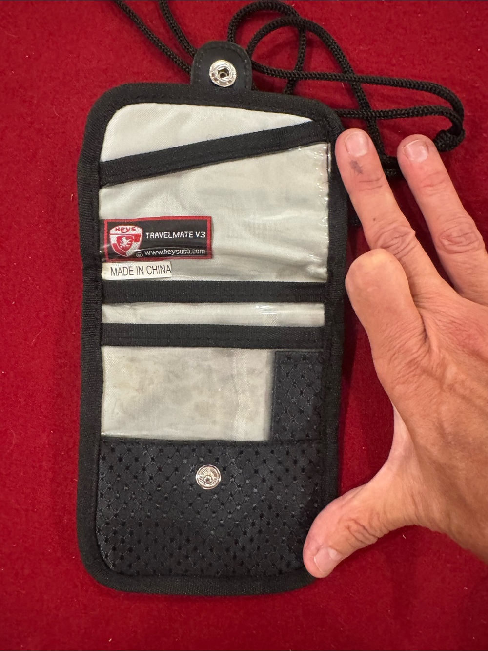 HEYS Travelmate V3 Neck Wallet/Pouch